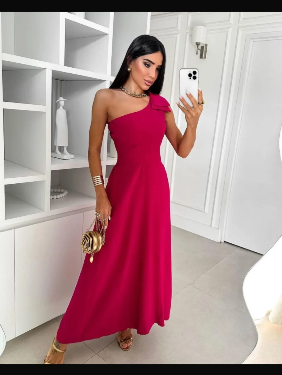 Vestido Longo Manga Única Em Linho Com Laço