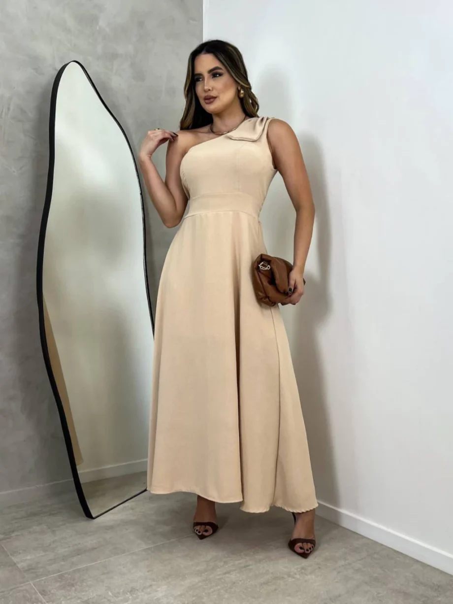 Vestido Longo Manga Única Em Linho Com Laço