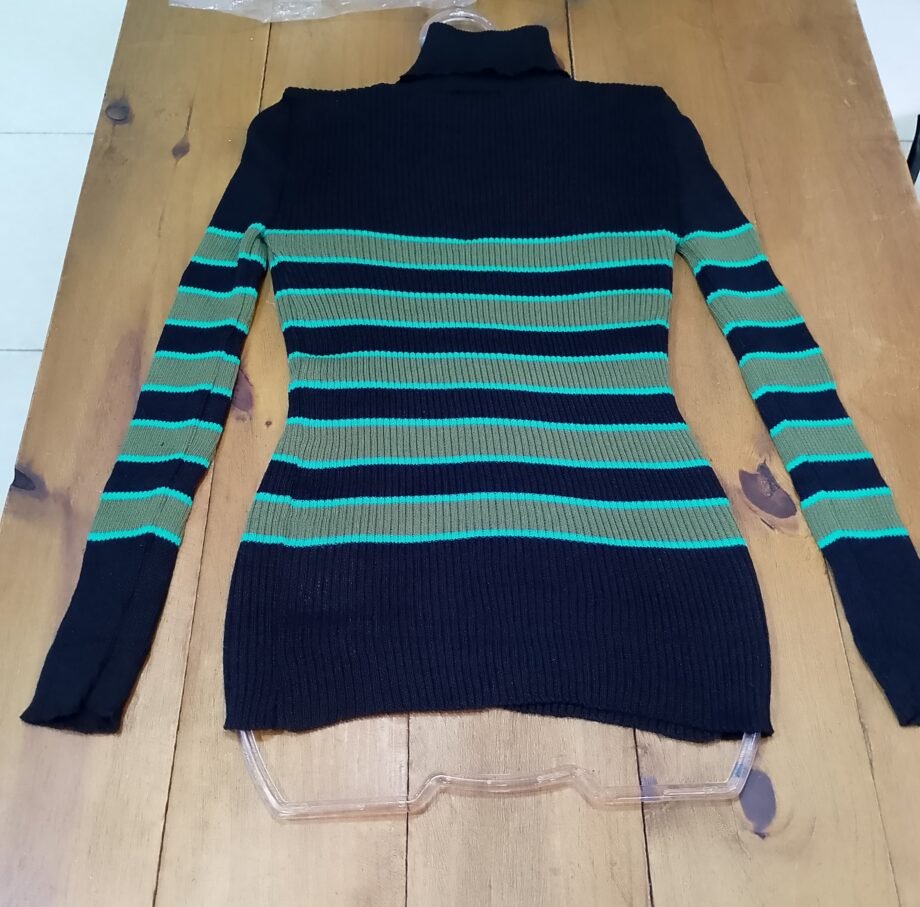 Blusa Cacharrel Gola Alta Garrafinha Tricot Manga Longa
