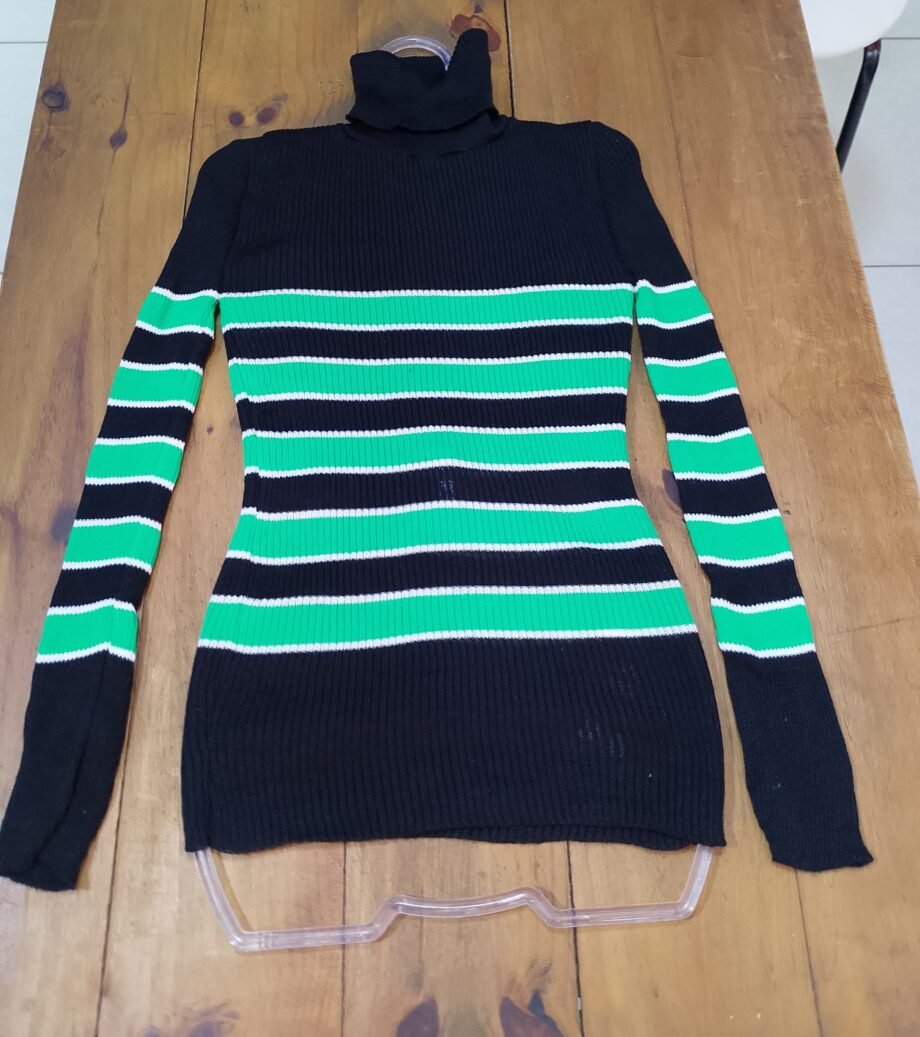 Blusa Cacharrel Gola Alta Garrafinha Tricot Manga Longa
